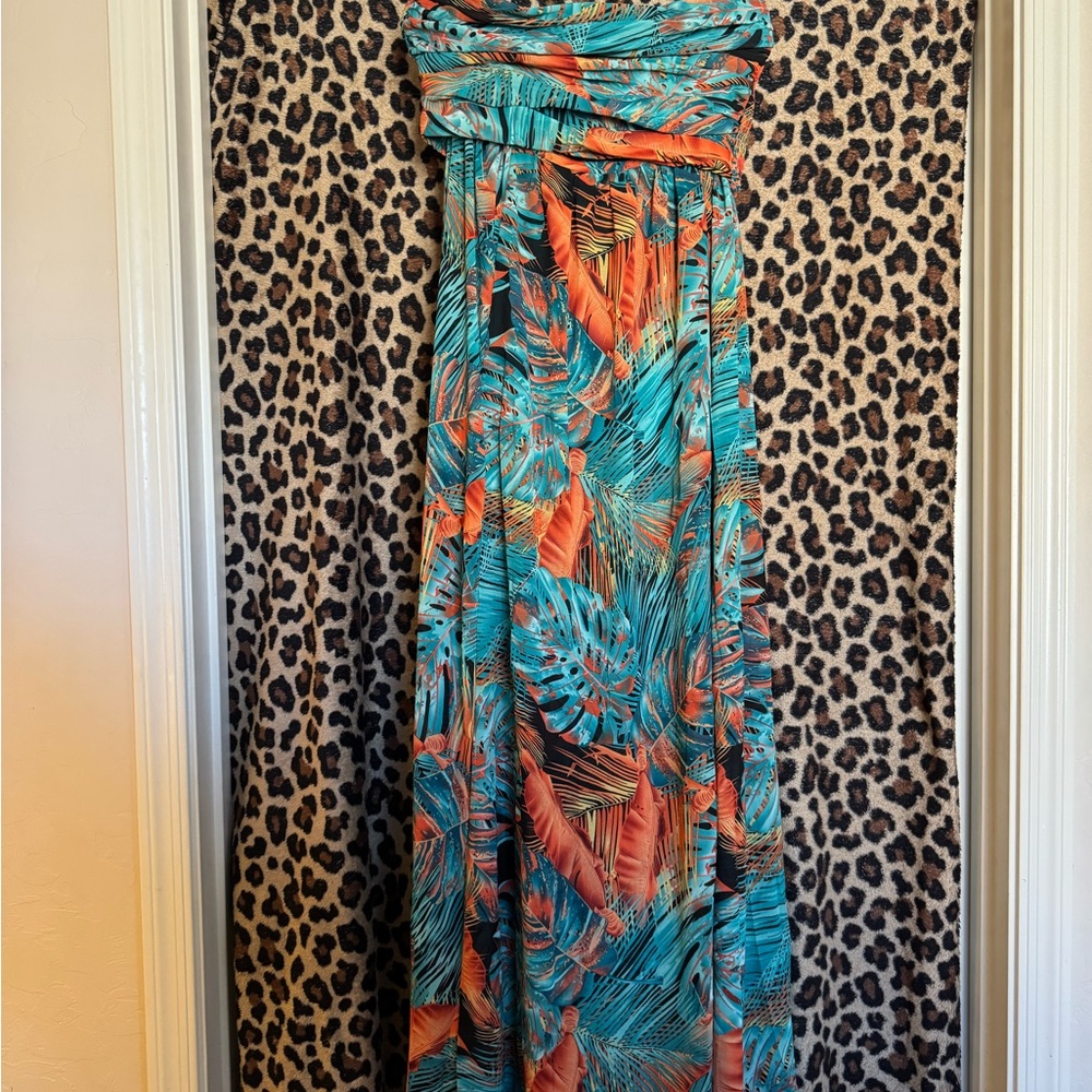 Fashion Nova Vibrant Leaf Print Strapless Skirt Set - Picture 2 of 4